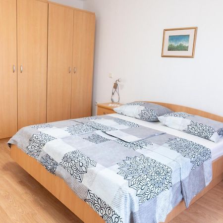Sunny Apartment Valbandon Fažana Exteriér fotografie