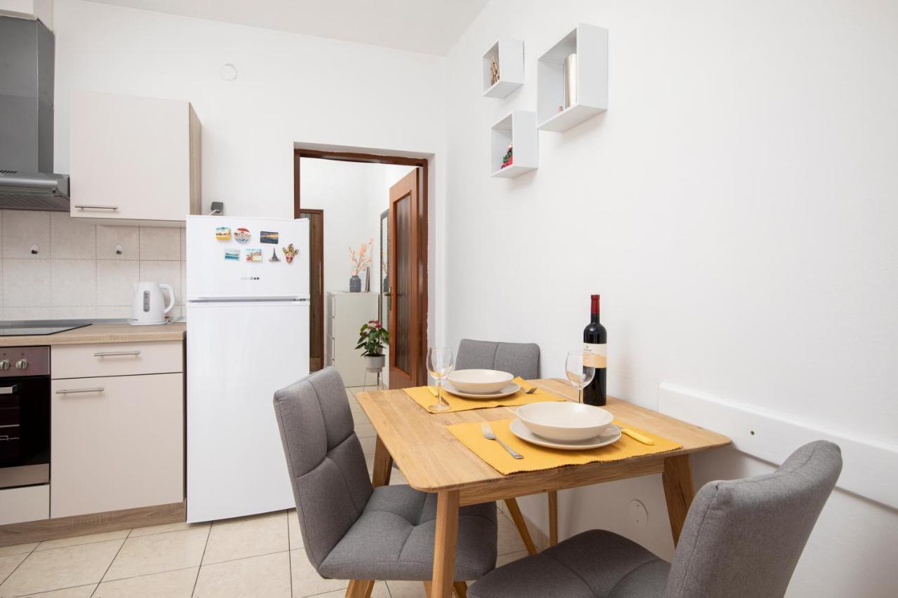 Sunny Apartment Valbandon Fažana Exteriér fotografie