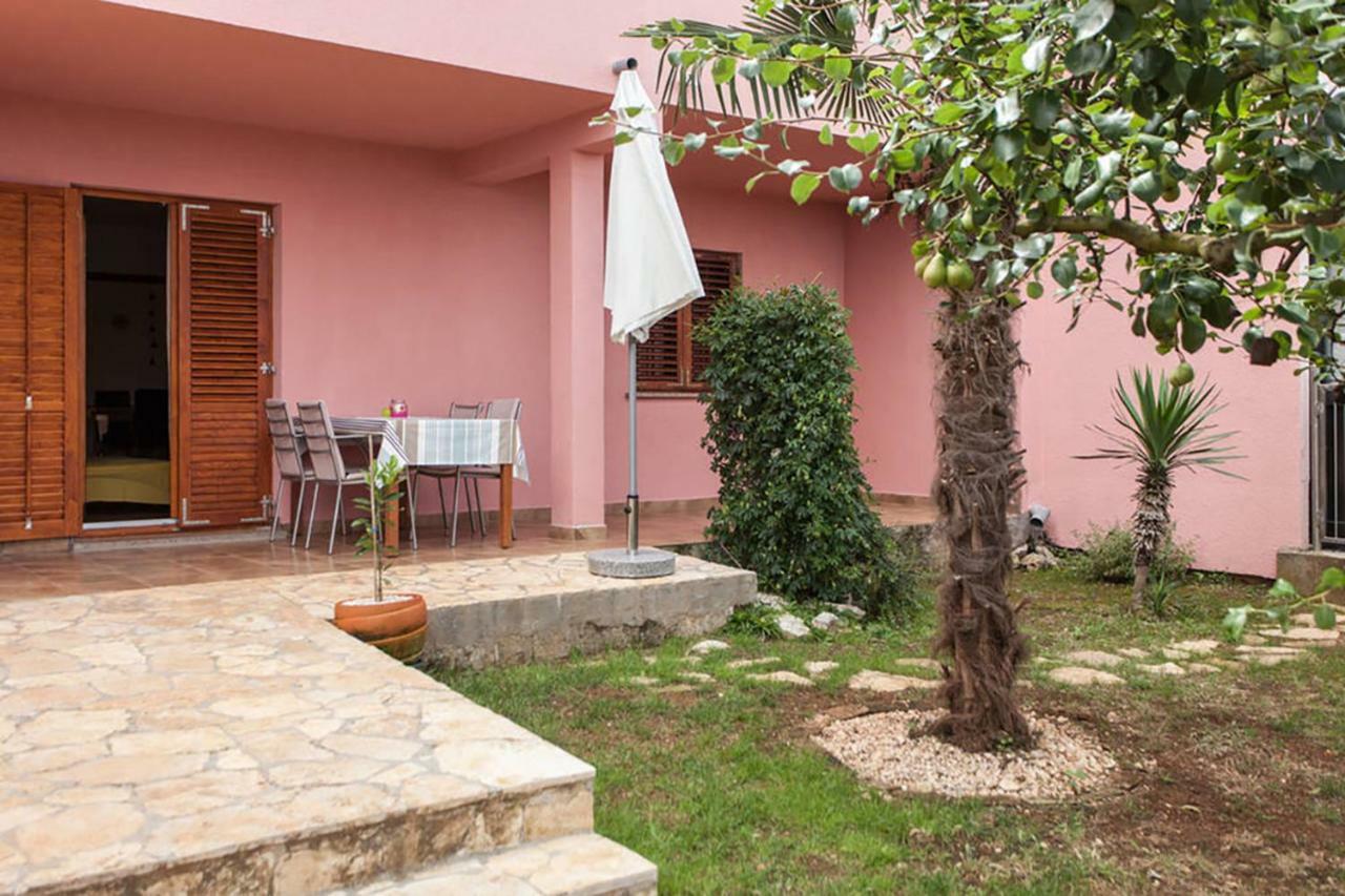 Sunny Apartment Valbandon Fažana Exteriér fotografie